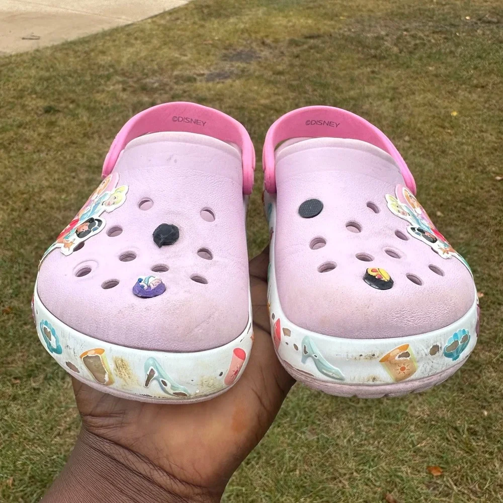 CROCS preowned fair